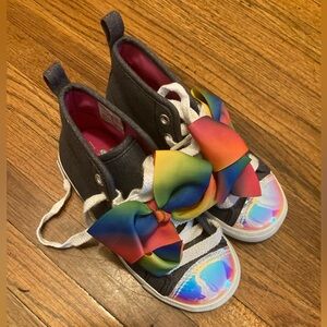 NEW no box/tag included.